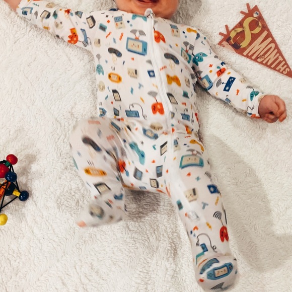 🚫SOLD🚫 ANGEL DEAR bamboo sleeper Vintage Arcade 3/6M - Picture 2 of 8